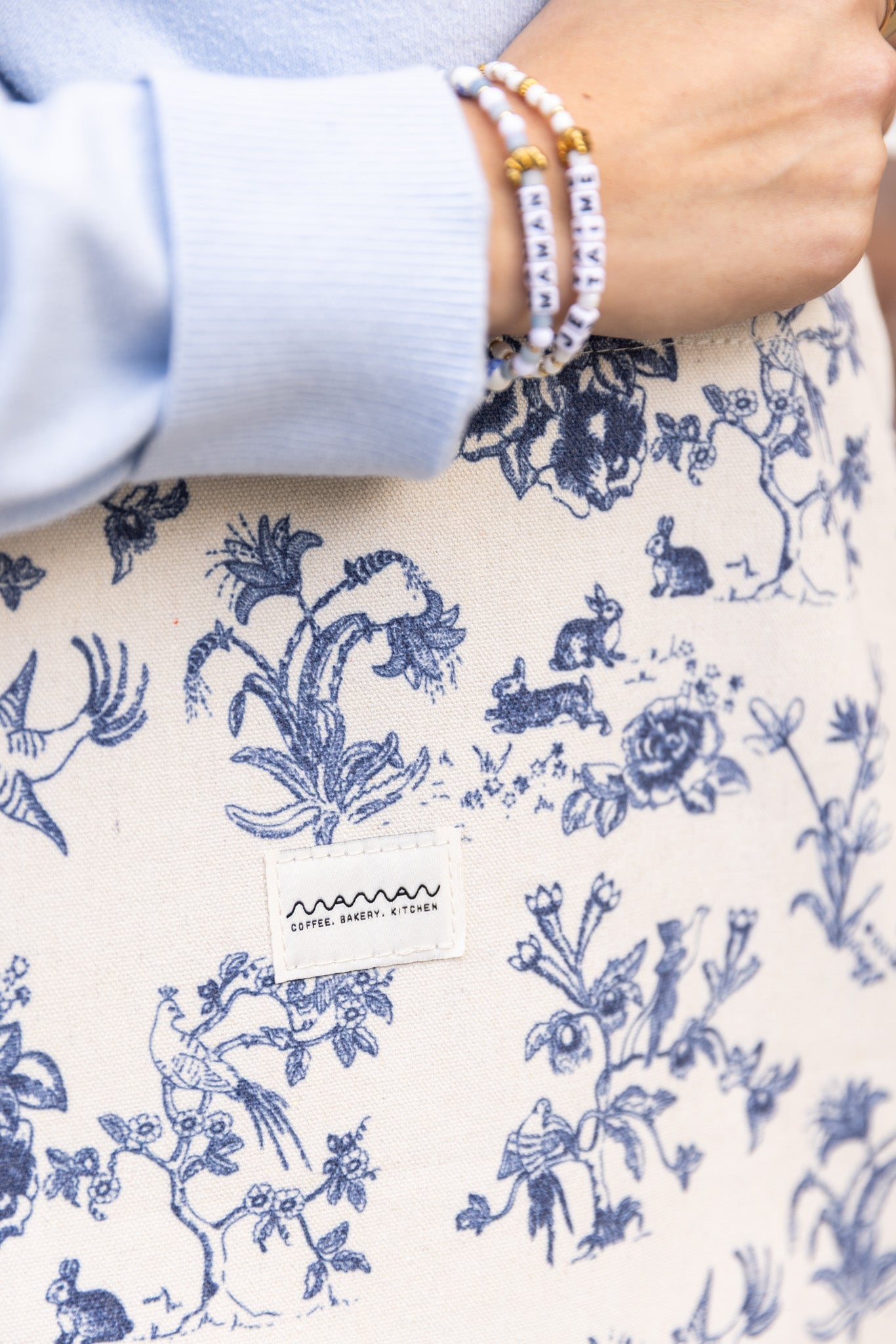 signature toile tote bag (FRENCH WINK)