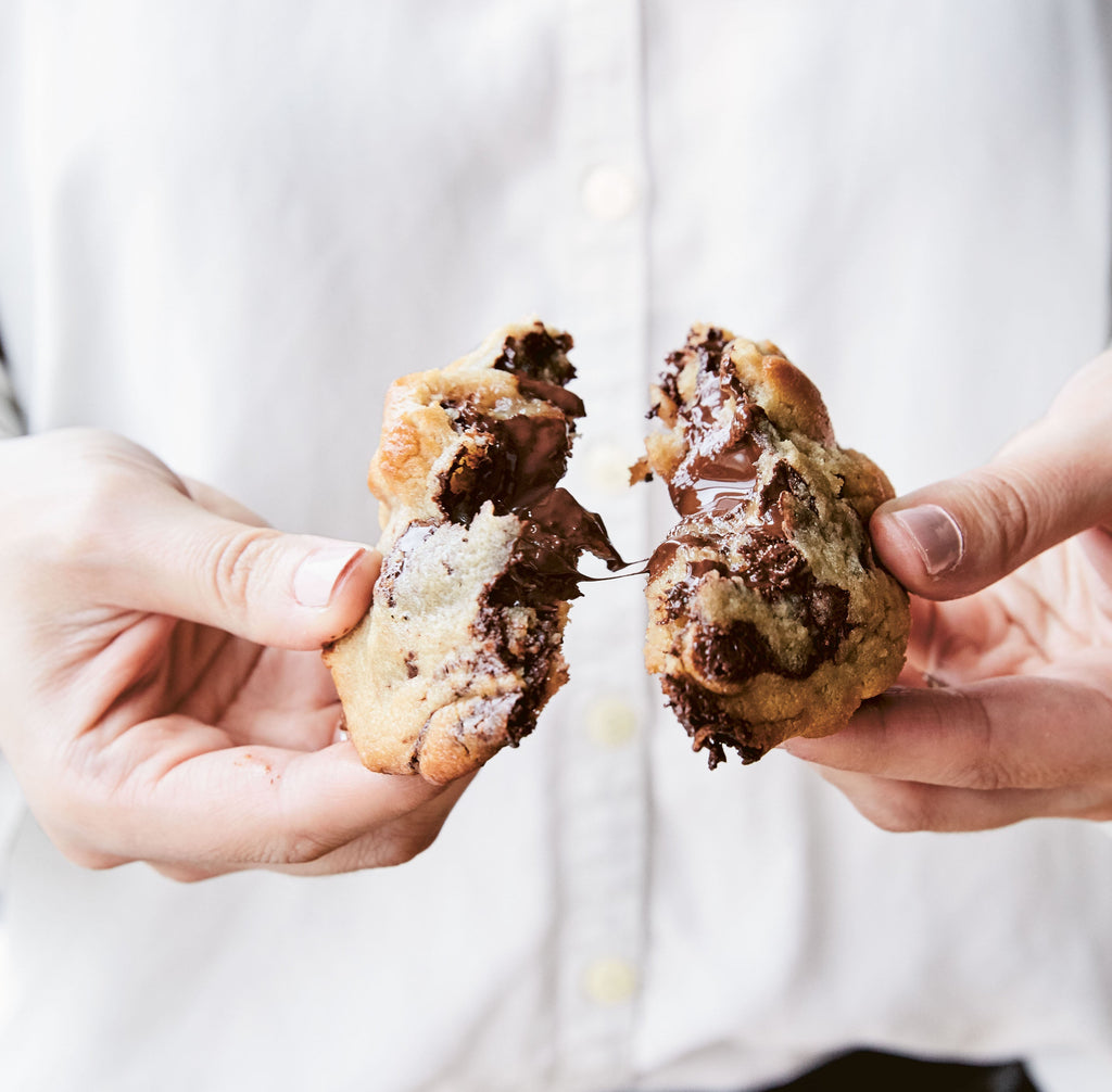 maman's nutty chocolate chip cookies (FRENCH WINK)